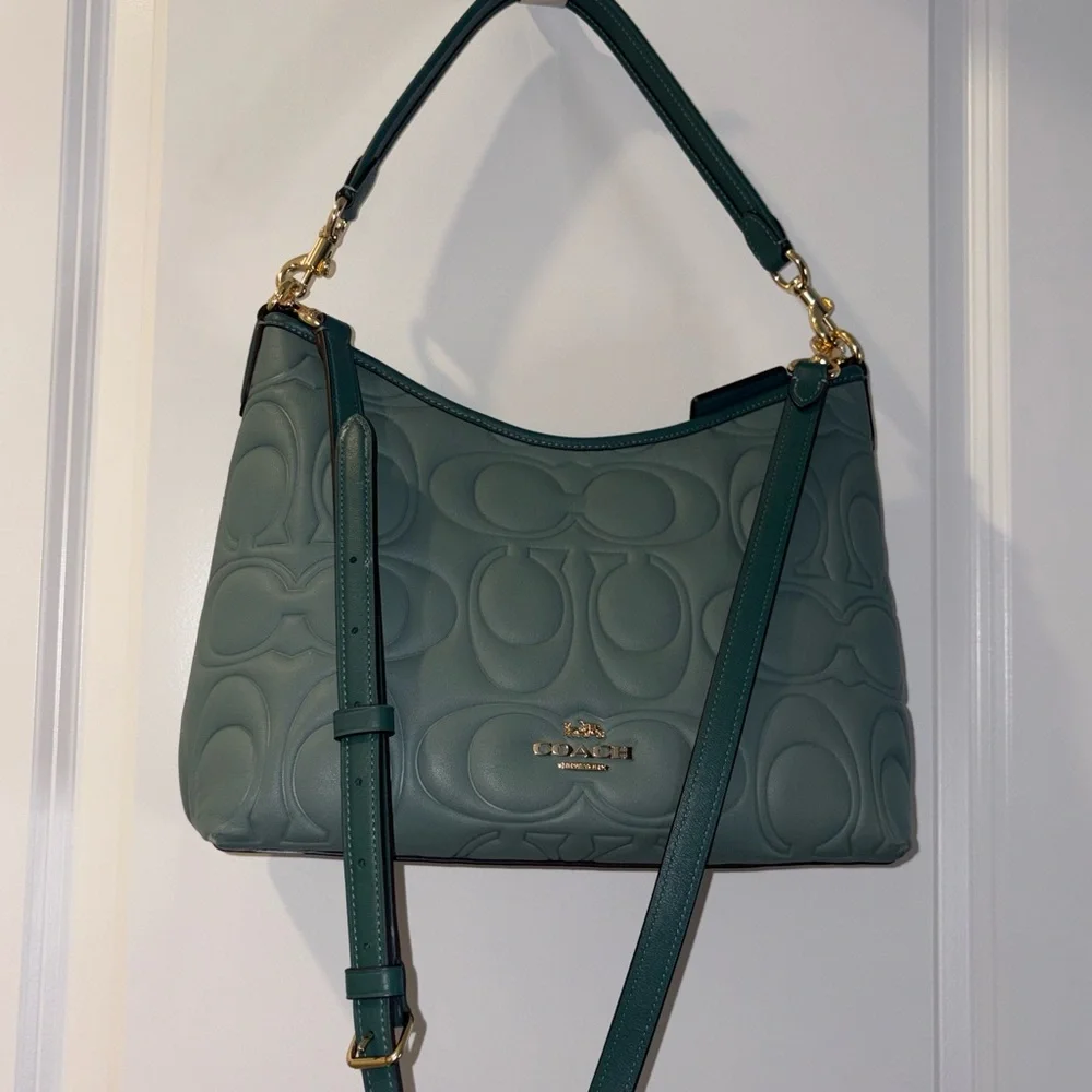 Laurel Shoulder Bag